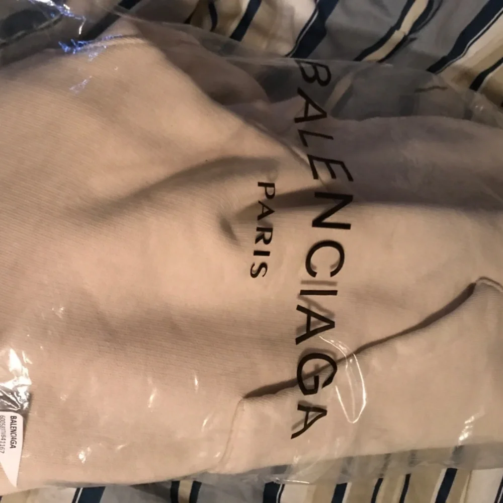Balenciaga hoody sz M cream - Picture 9 of 15